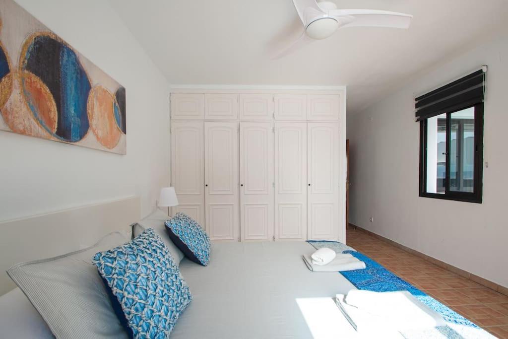 Casa Marlay Spacious, Heated Pool, Bbq & Fast Wi-Fi Only 15 Minutes Walk To Town 普拉亚布兰卡 外观 照片