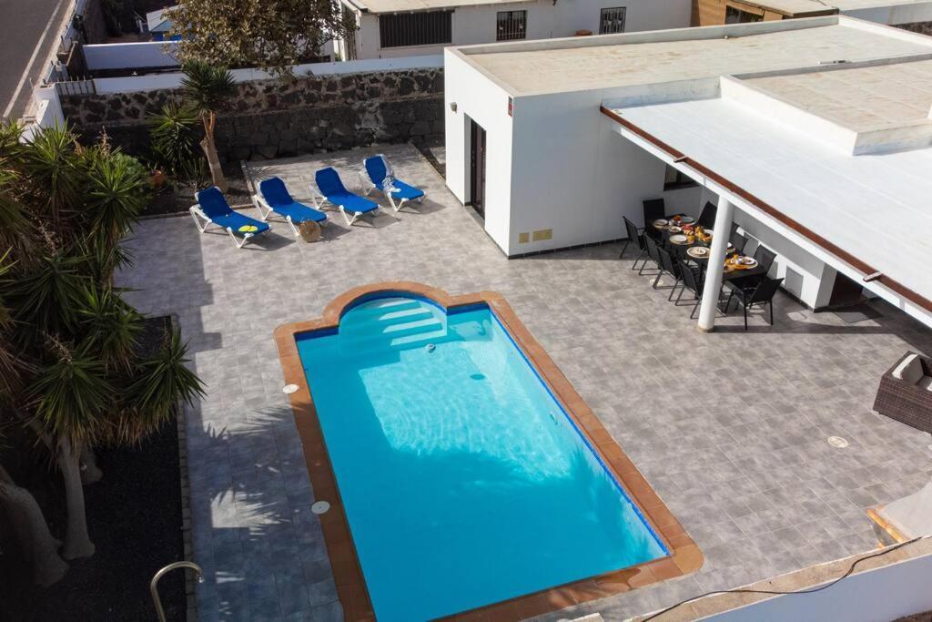 Casa Marlay Spacious, Heated Pool, Bbq & Fast Wi-Fi Only 15 Minutes Walk To Town 普拉亚布兰卡 外观 照片