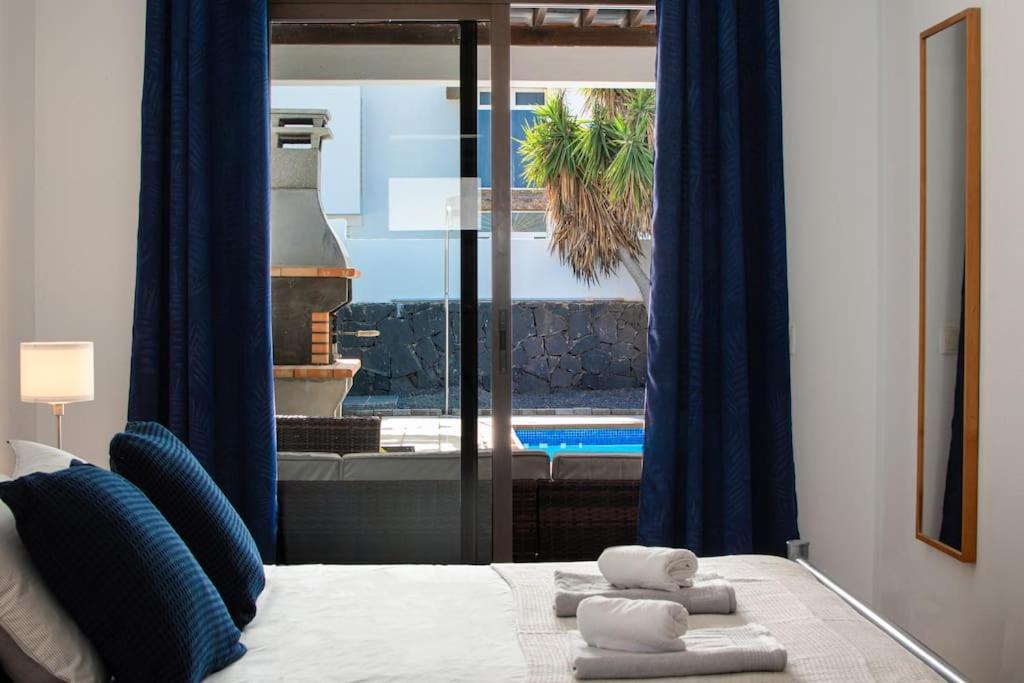 Casa Marlay Spacious, Heated Pool, Bbq & Fast Wi-Fi Only 15 Minutes Walk To Town 普拉亚布兰卡 外观 照片