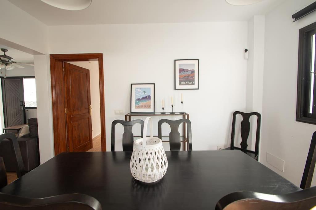 Casa Marlay Spacious, Heated Pool, Bbq & Fast Wi-Fi Only 15 Minutes Walk To Town 普拉亚布兰卡 外观 照片